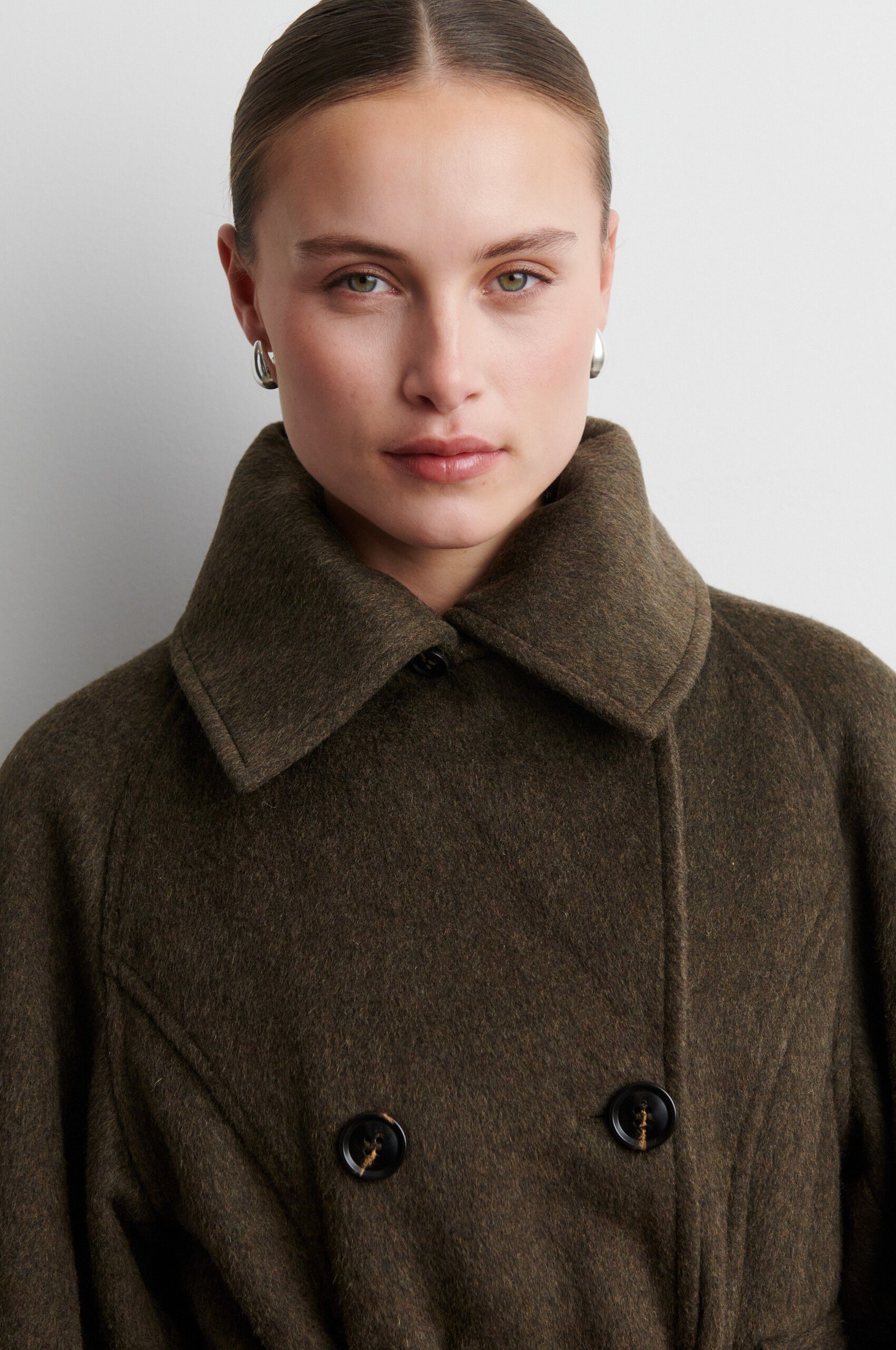 Agola Belt Jacket