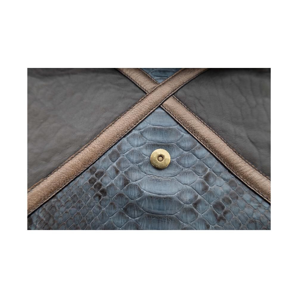 Chlo&eacute; Shoulder Bag