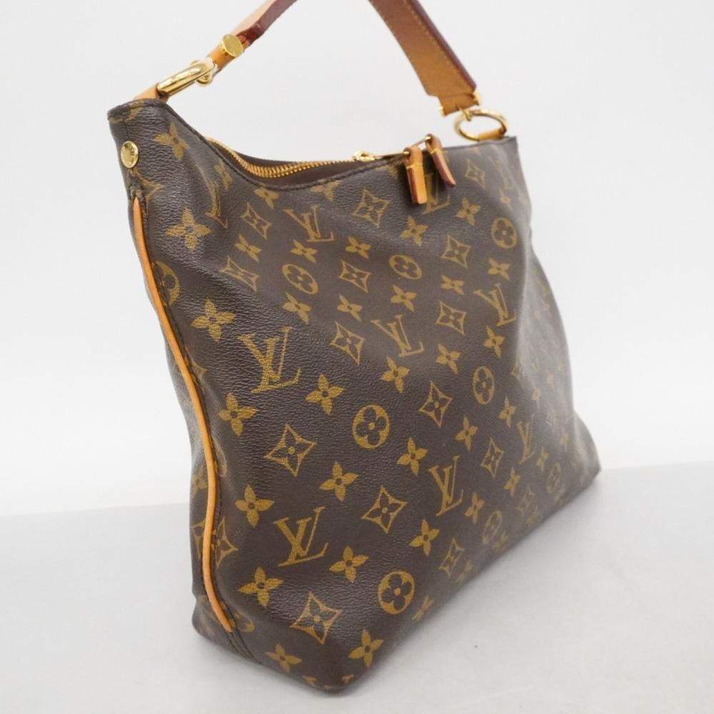 Louis Vuitton Shoulder Bags