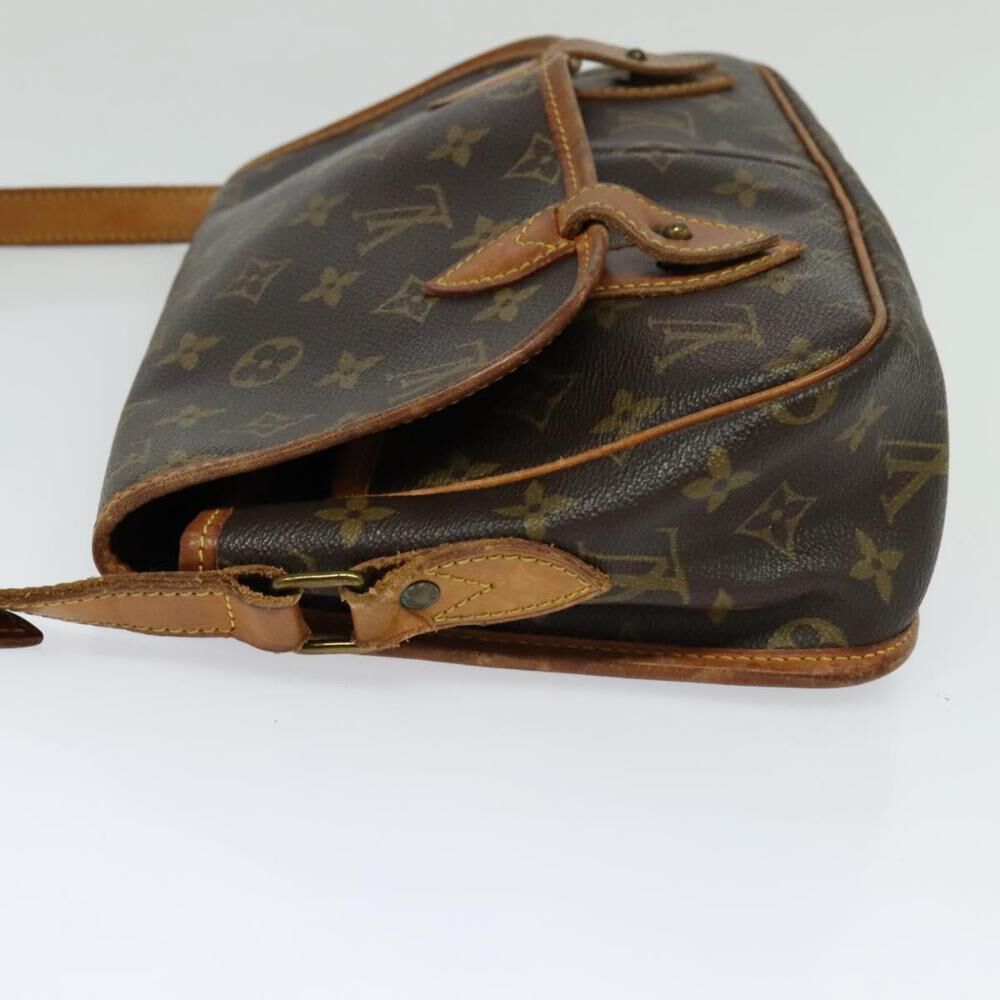Louis Vuitton Gibeciere