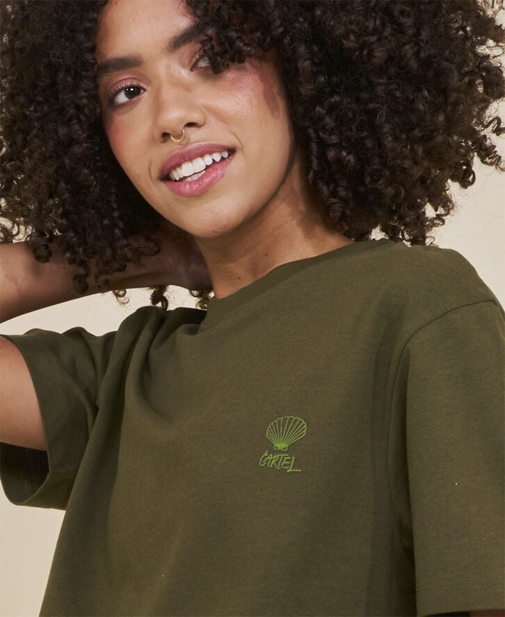Cartel Scallop Embroidered Tee