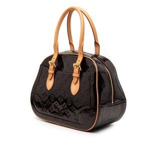 Louis Vuitton Summit Drive