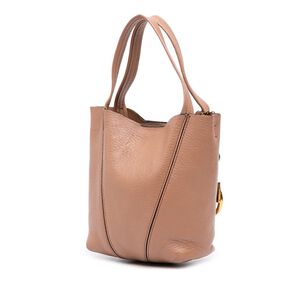 Chlo&eacute; Tote