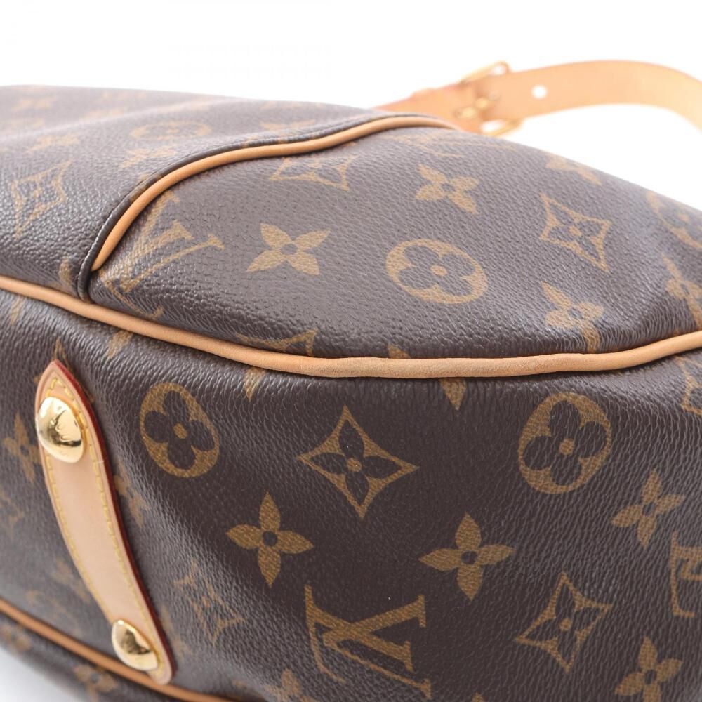 Louis Vuitton Shoulder Bags