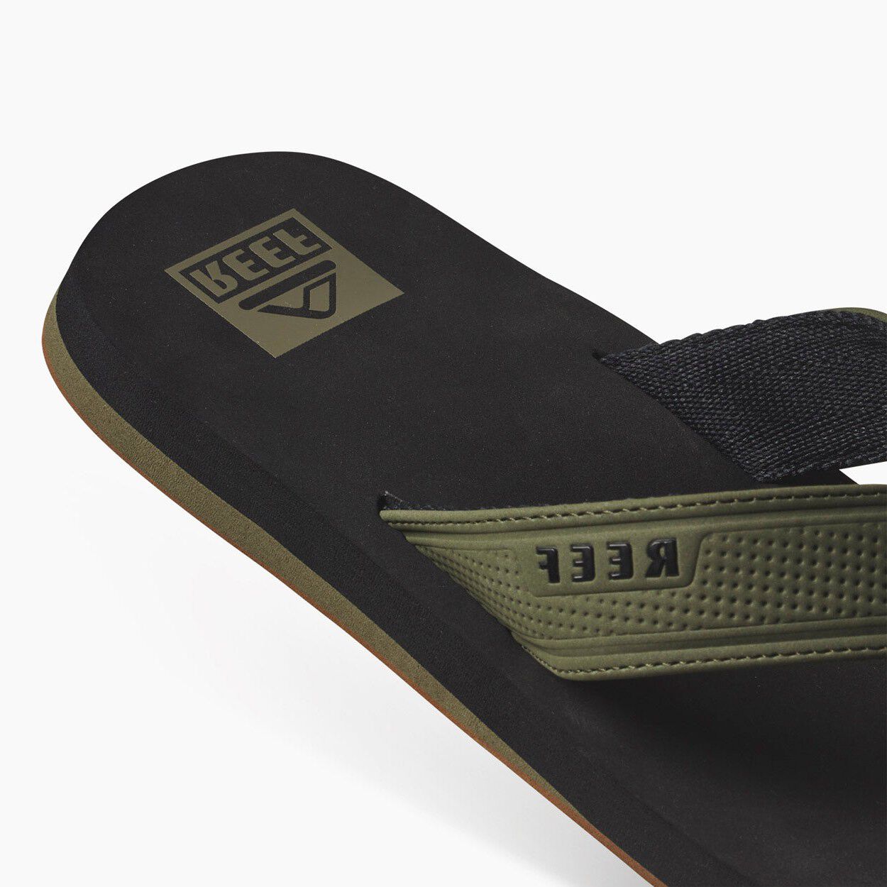 The Laypack Sandaler