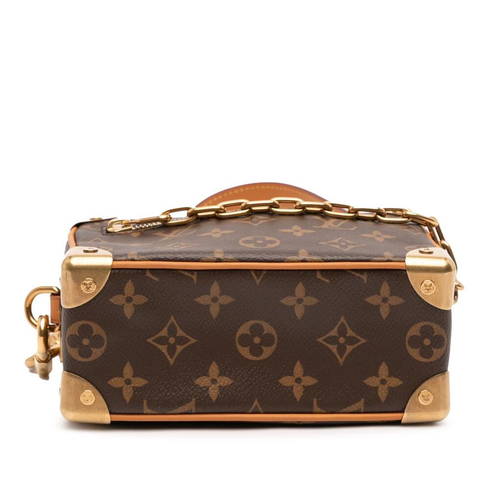 Louis Vuitton Shoulder Bags