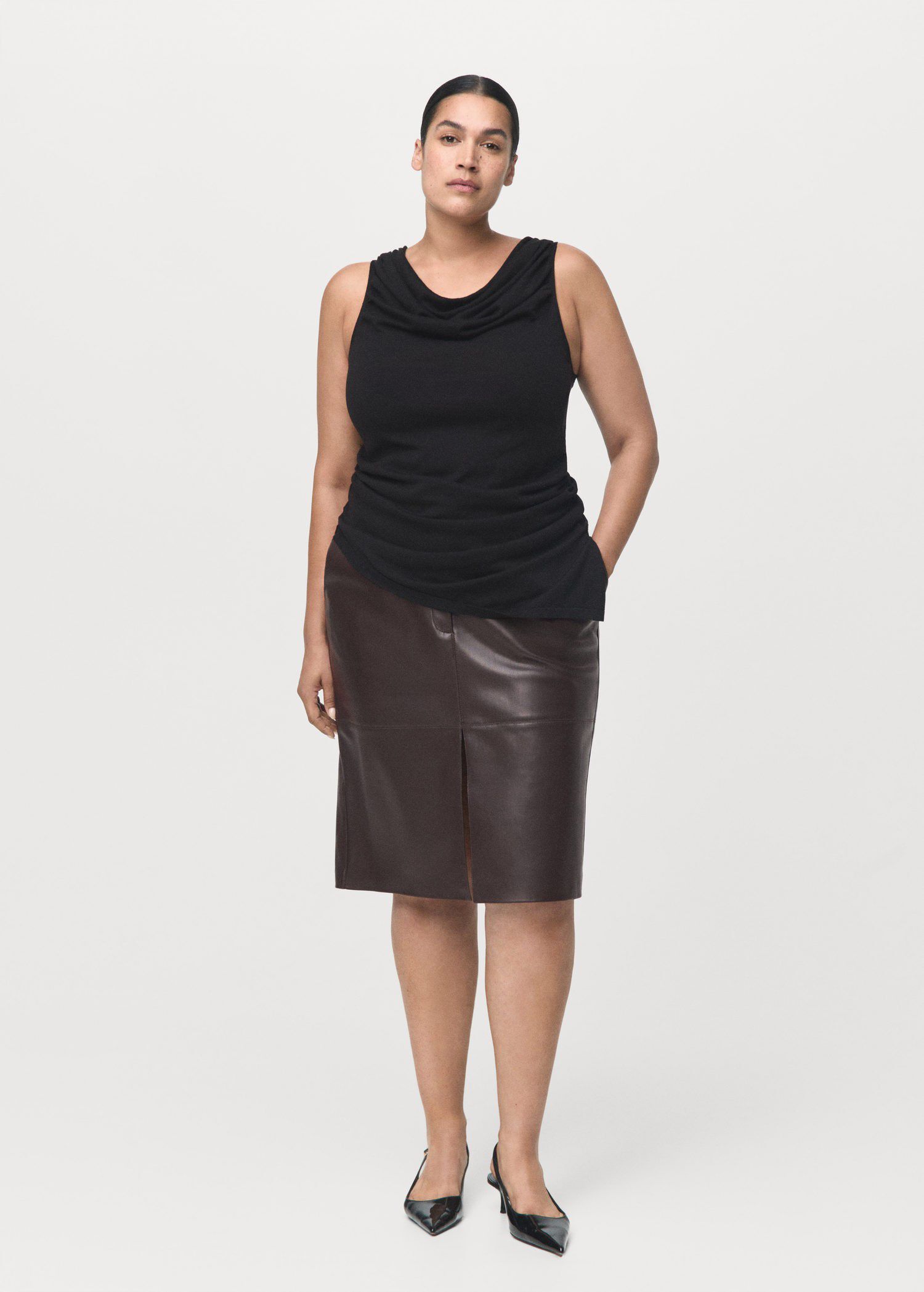 Leather-effect pencil skirt