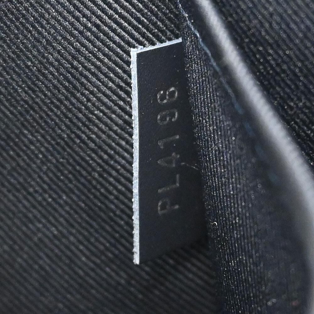 Louis Vuitton Messenger