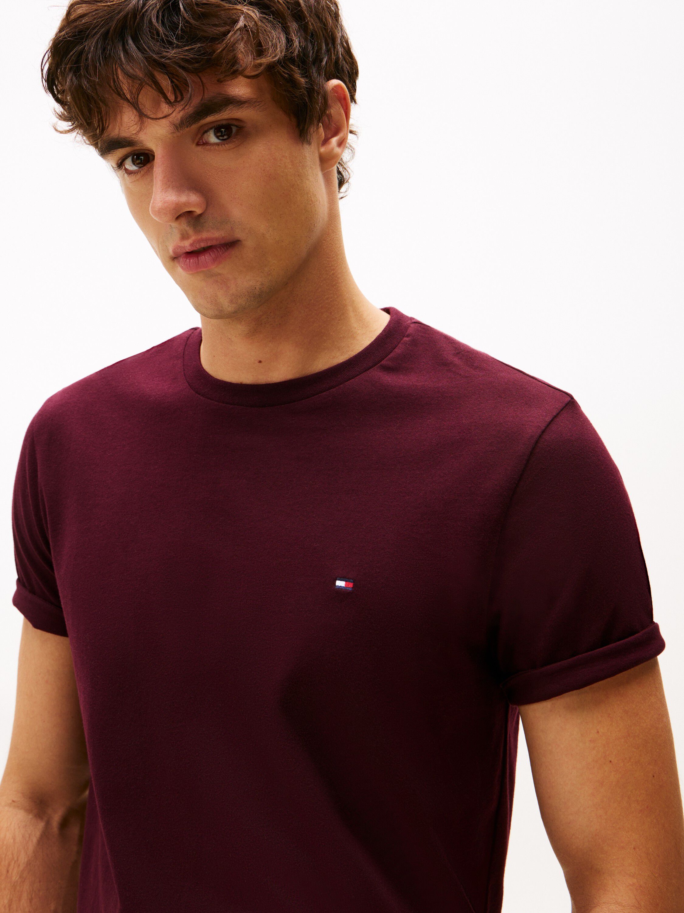 ESS SEASONAL REG FIT SOLID TEE