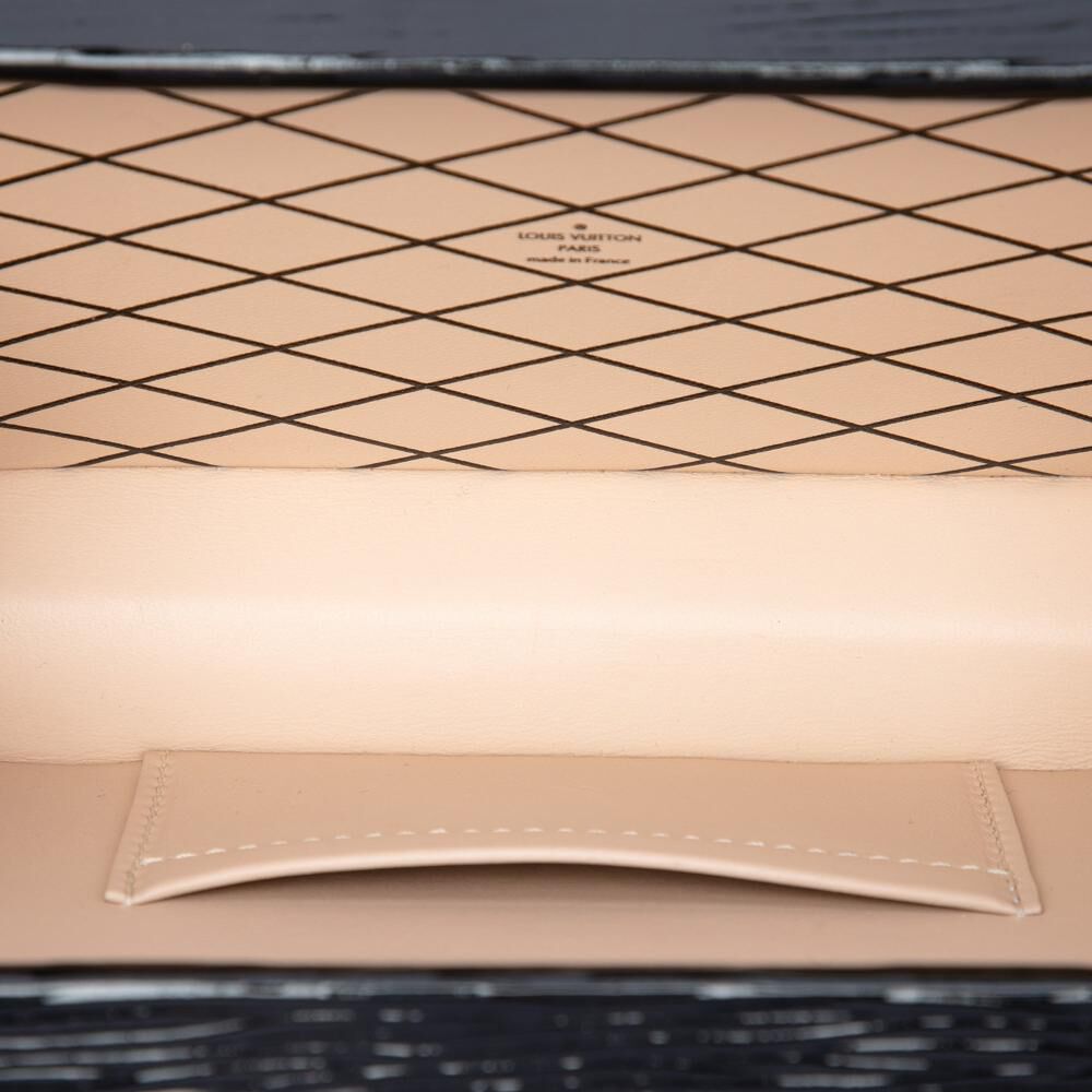 Louis Vuitton Petite Malle