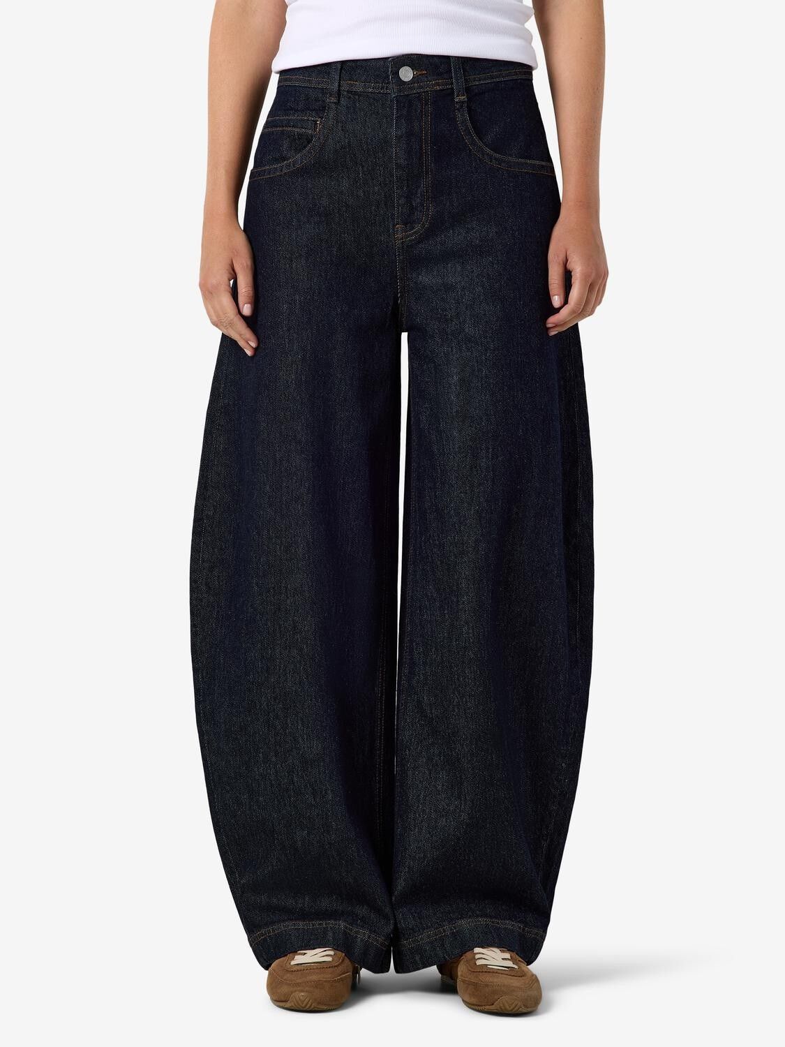 Nmnoah Mw Barrel Jeans Az013Db Noos