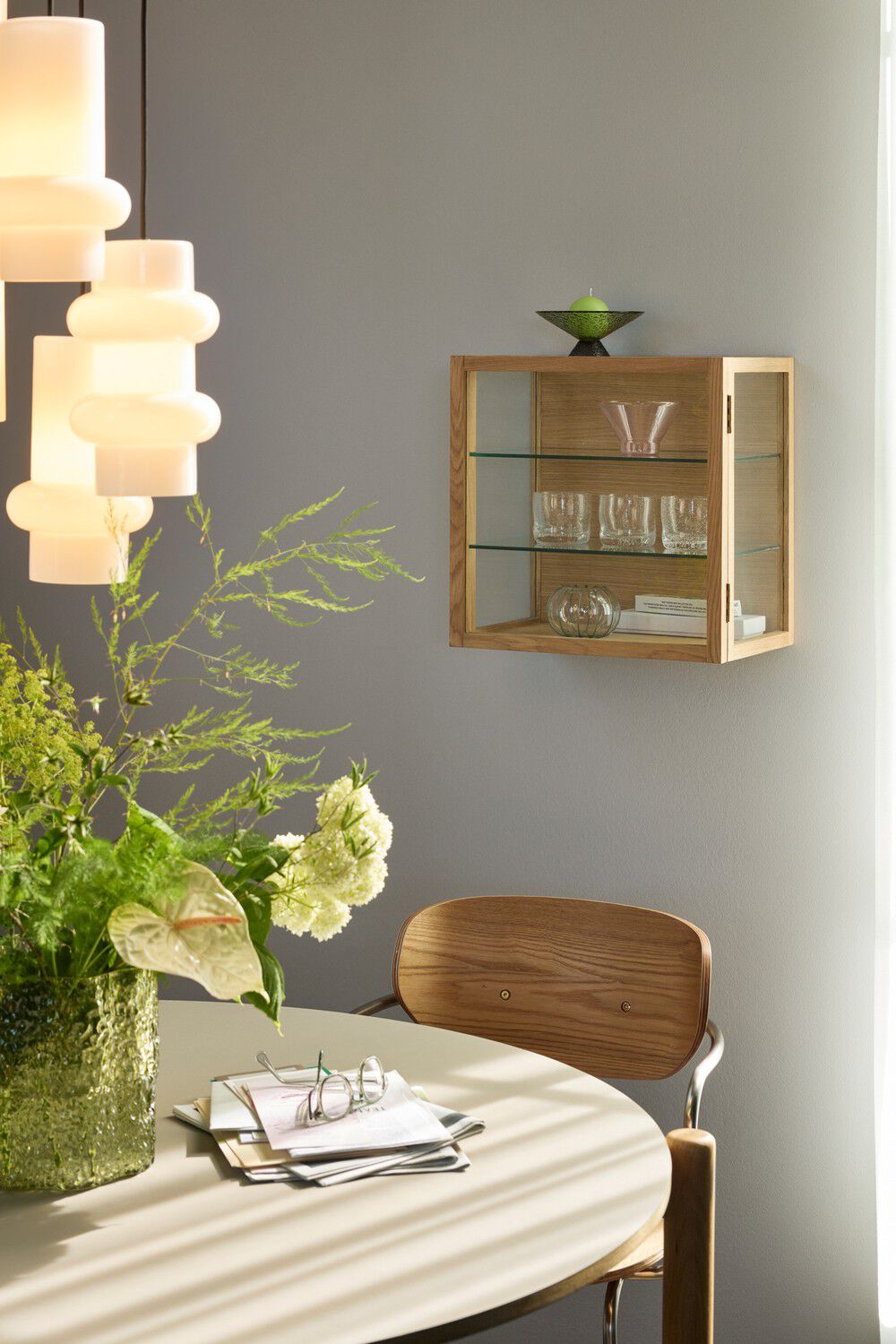 Pilule Pendant Down Matt White