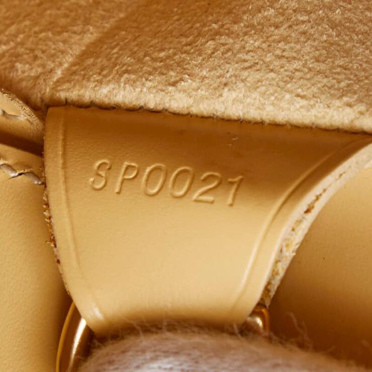 Louis Vuitton Shoulder Bags