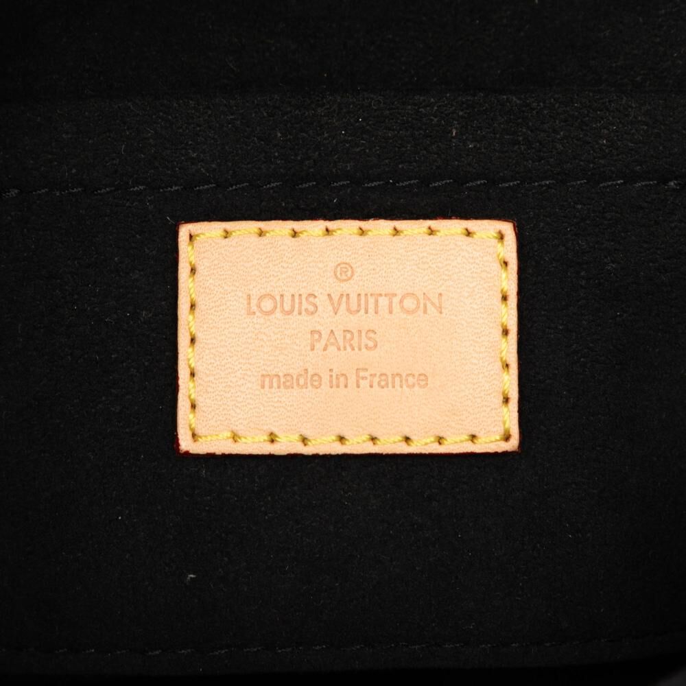 Louis Vuitton Bucket Bag