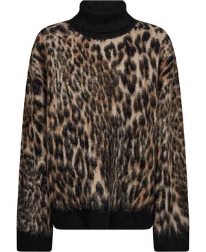 Soft Wool Leo Oversized Turtleneck