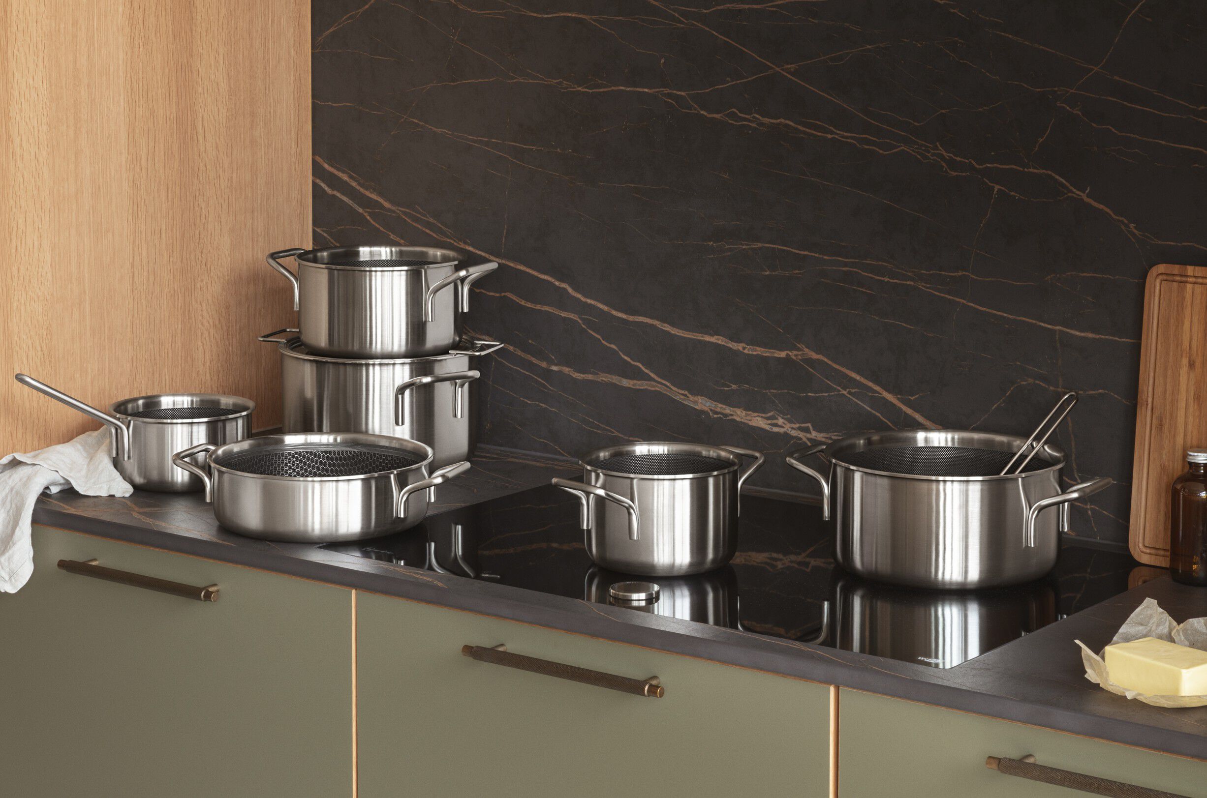 Multi Gryde 6,5 l 24 cm Mosaic keramisk Slip-Let&reg; bel&aelig;gning