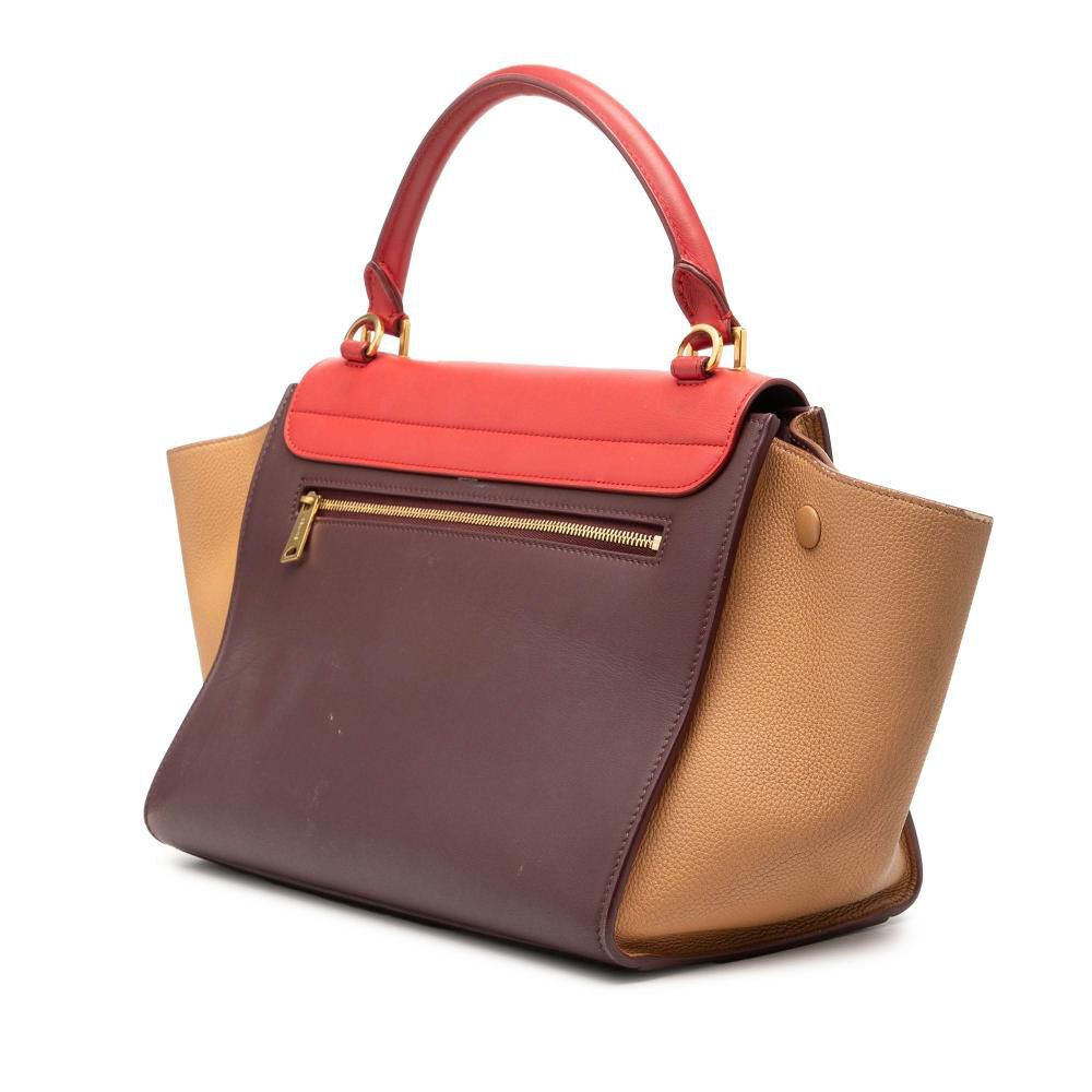 C&eacute;line Trapeze