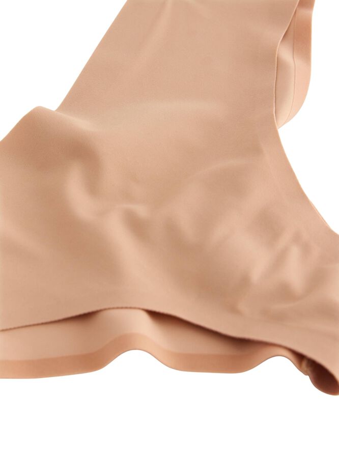 Brasilianske trusser uden sømme