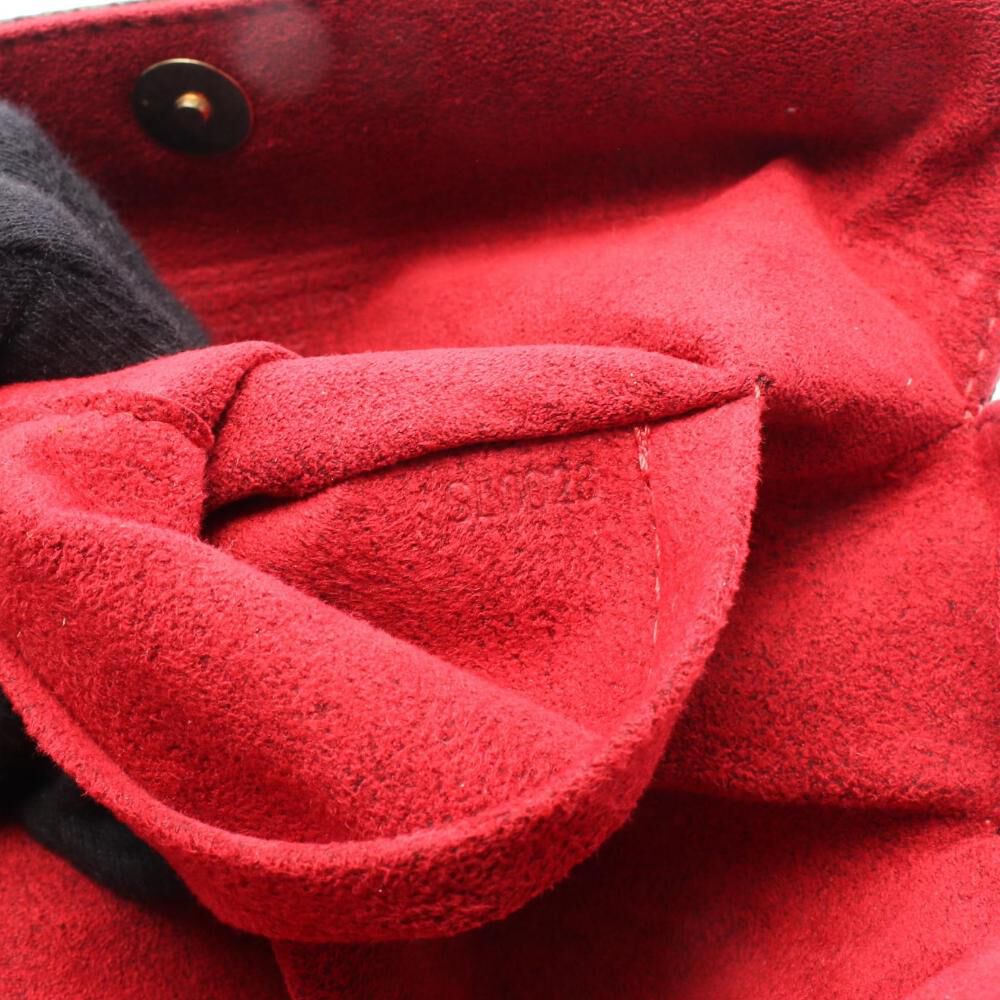 Louis Vuitton Recital