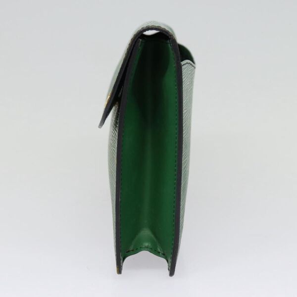 Louis Vuitton Montaigne