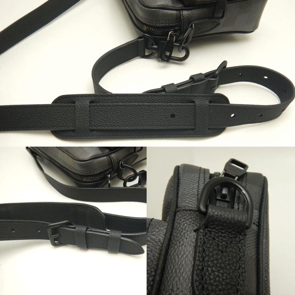 Louis Vuitton Shoulder Bags