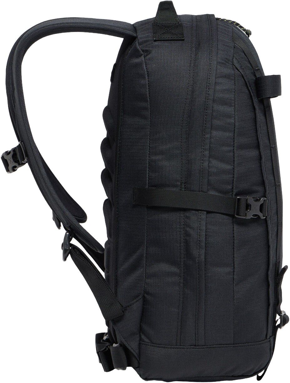 Tight Medium Rygs&aelig;k 20 Liter