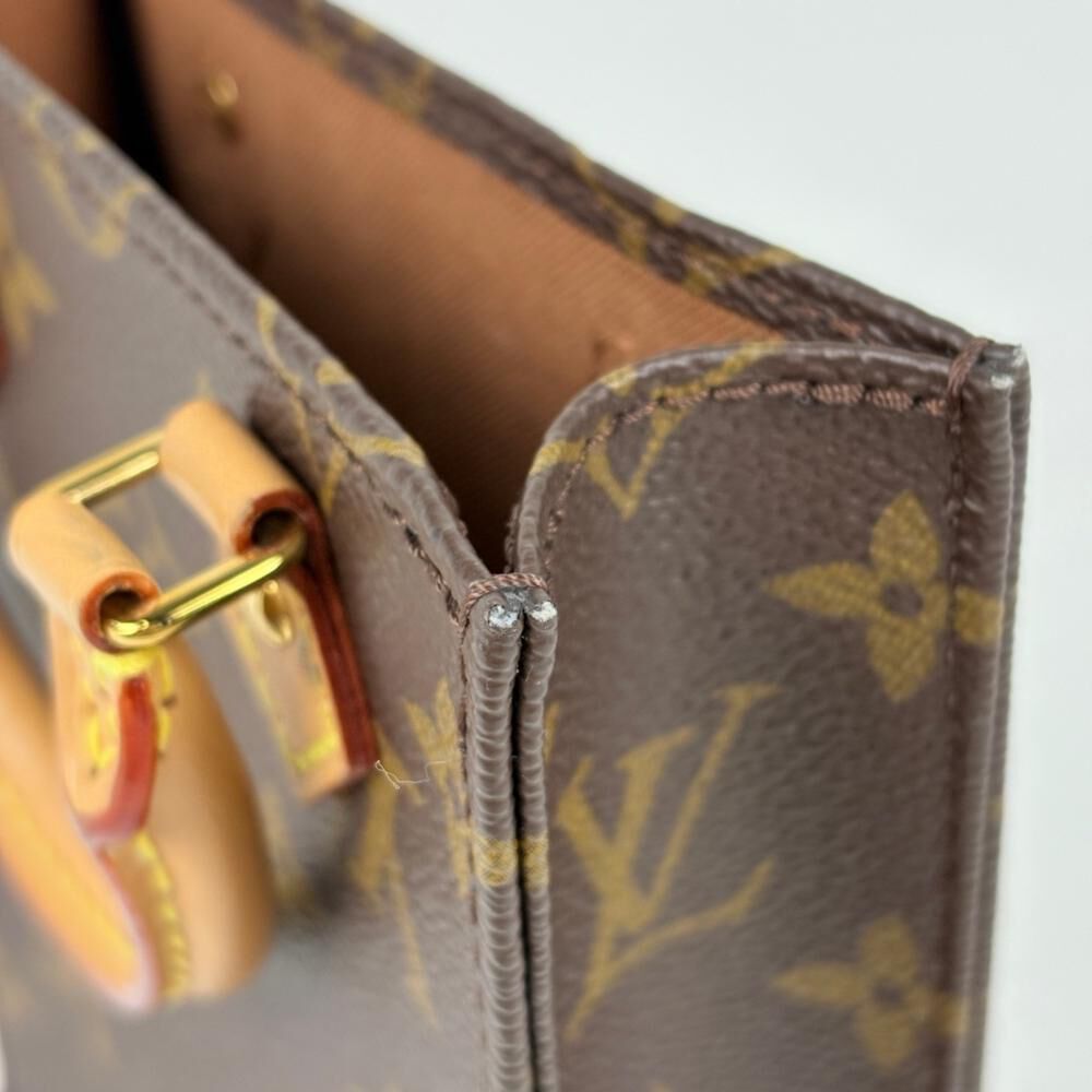 Louis Vuitton Sac Plat