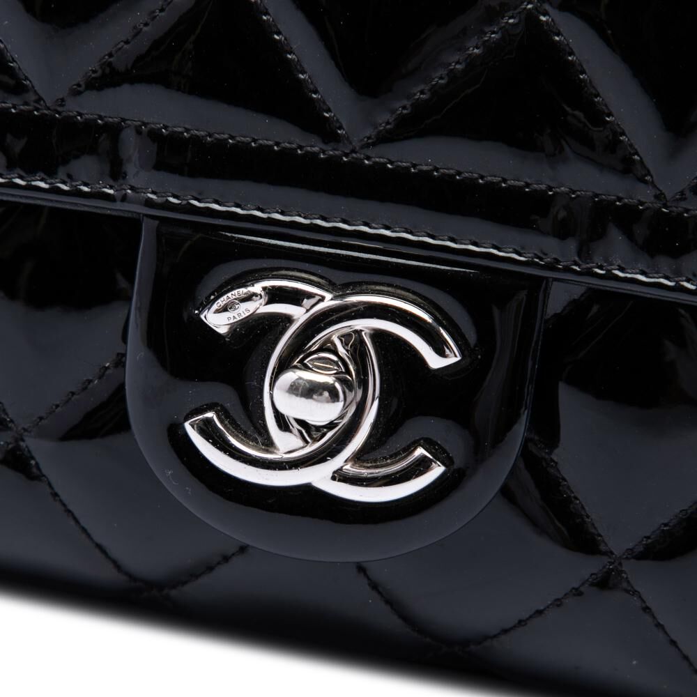 Chanel Shoulder Bag