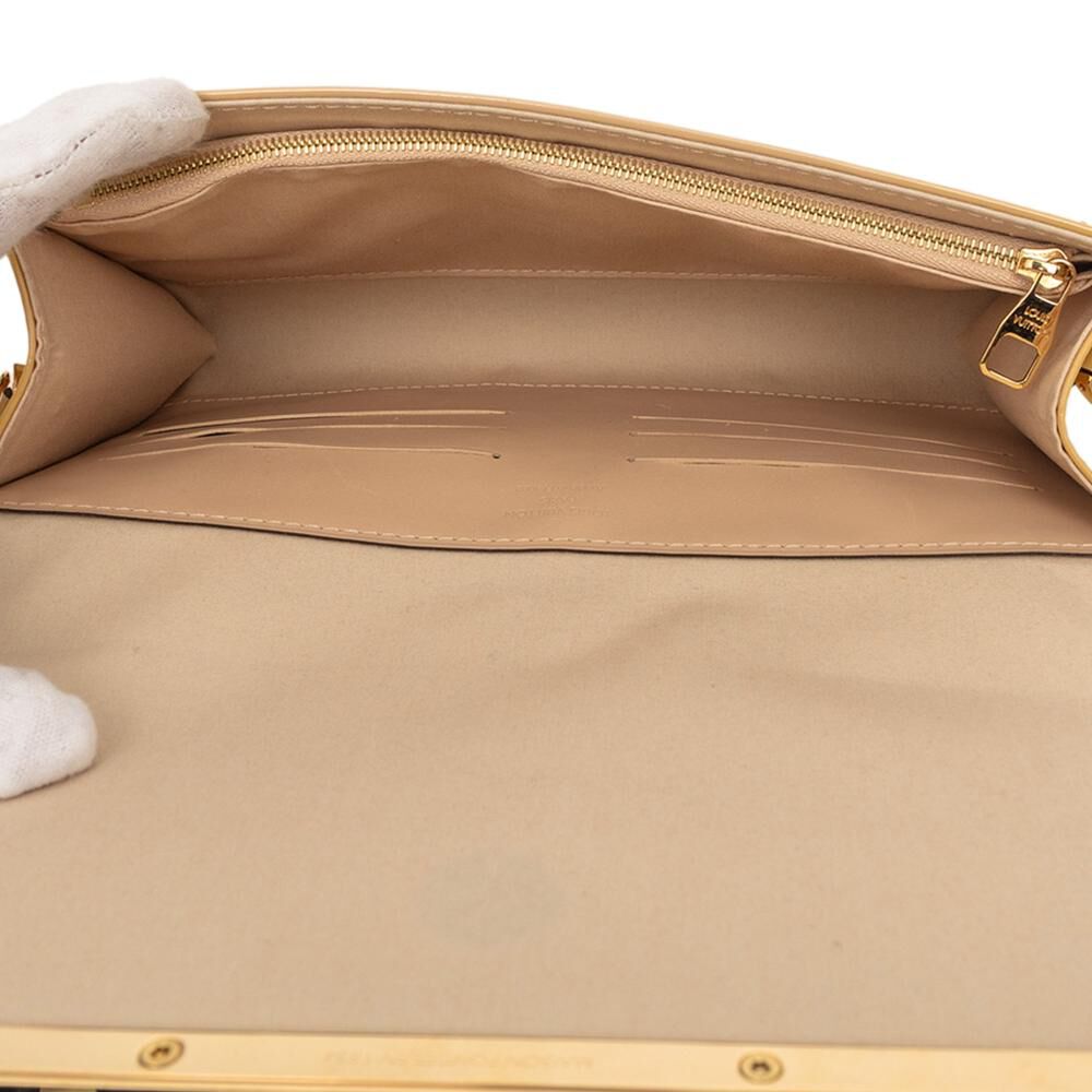 Louis Vuitton Shoulder Bags