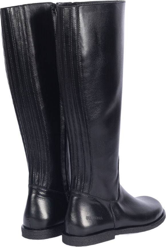 Langskaftet l&aelig;derst&oslash;vle med rummeli