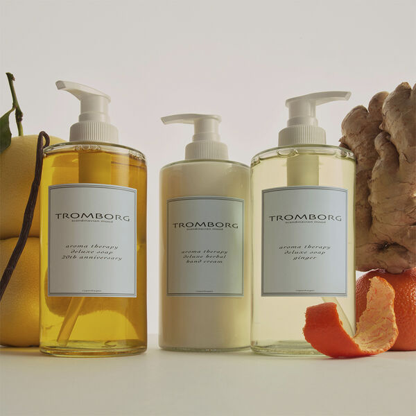 Aroma Therapy Deluxe Soap 20th Anniversary