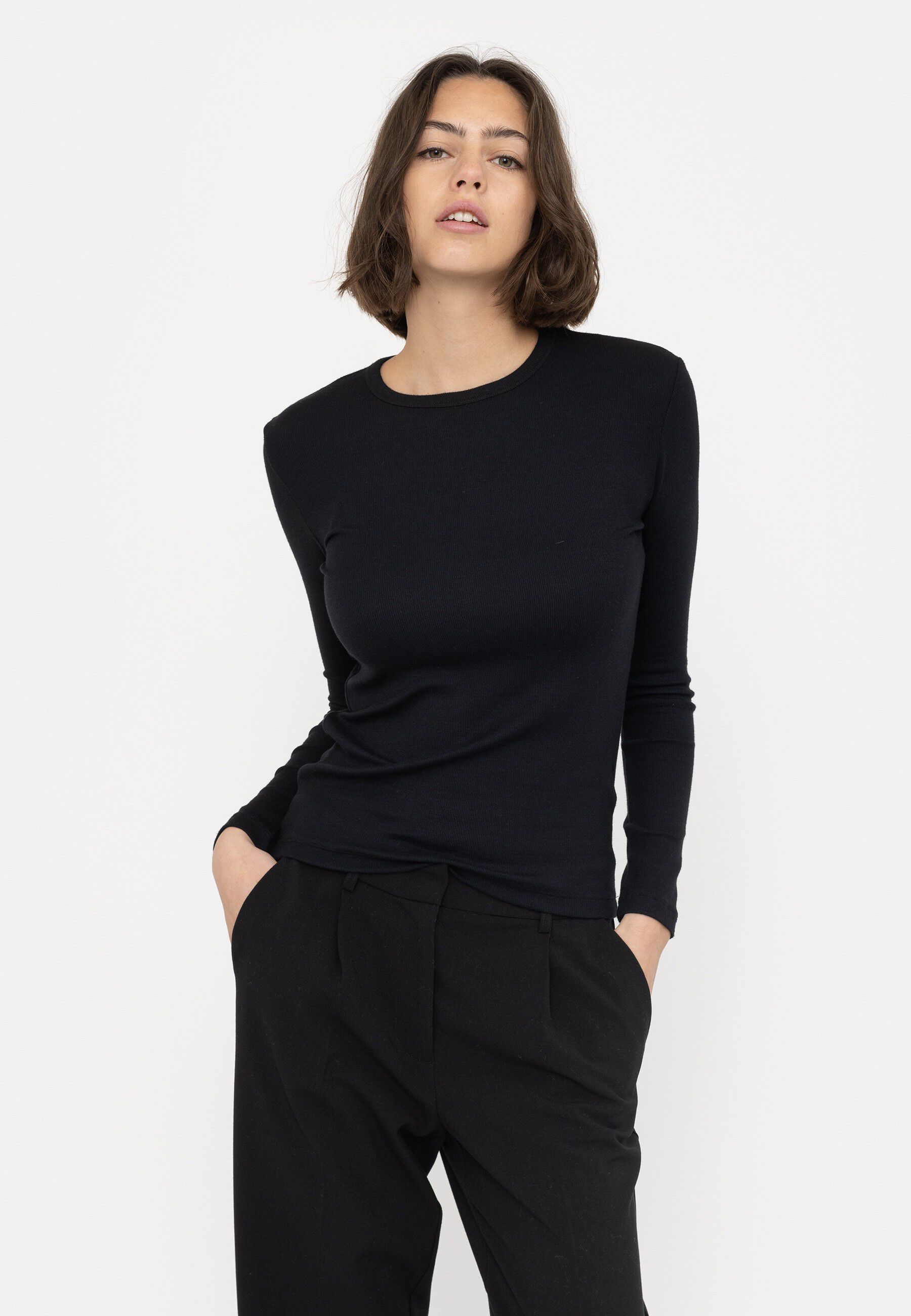 Lang&aelig;rmede t-shirts