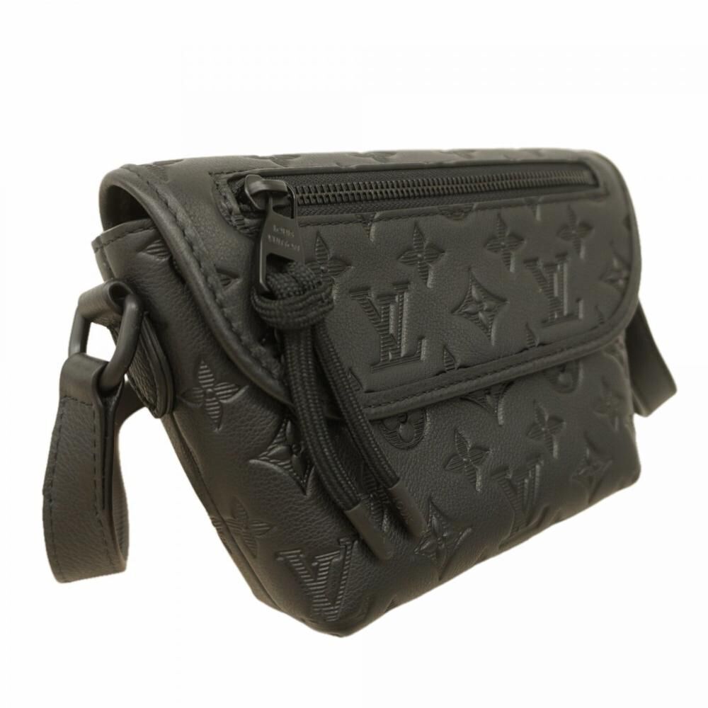 Louis Vuitton Shoulder Bags
