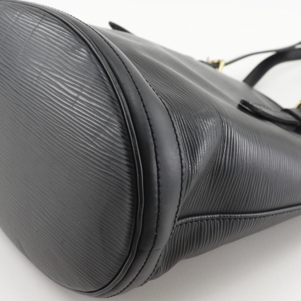 Louis Vuitton Bucket Bag