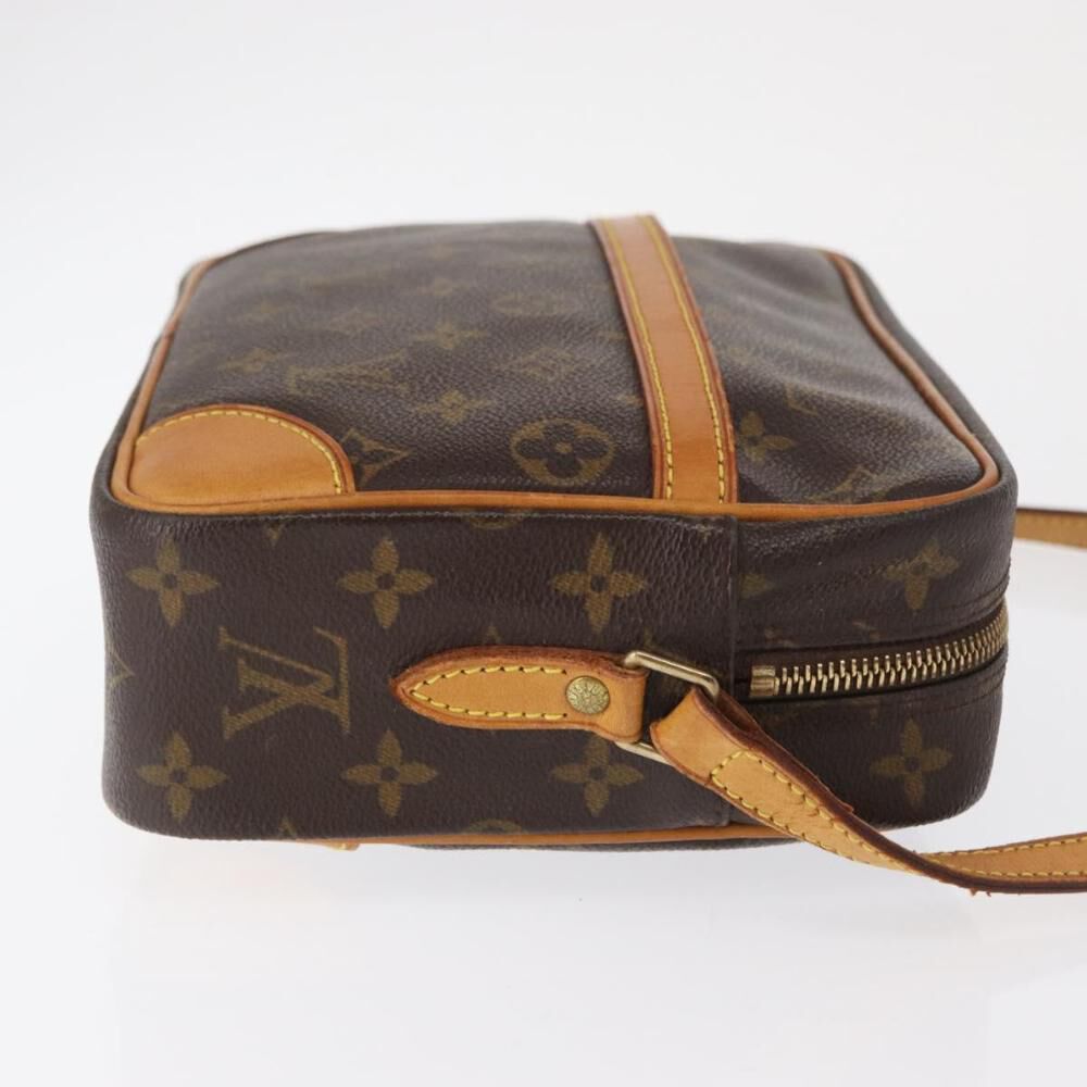 Louis Vuitton Shoulder Bags