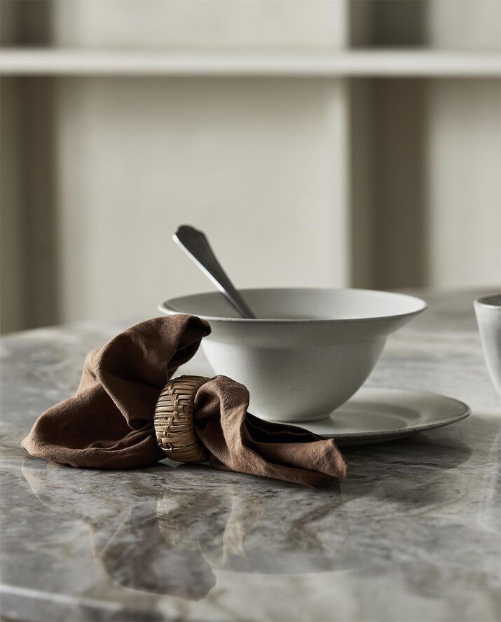 GRAWA plate, S, ivory