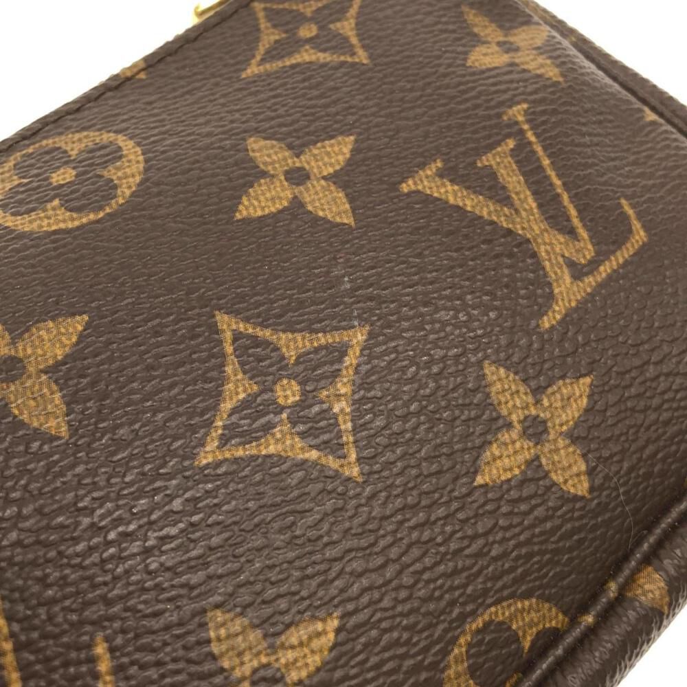 Louis Vuitton Pochette Accessoires