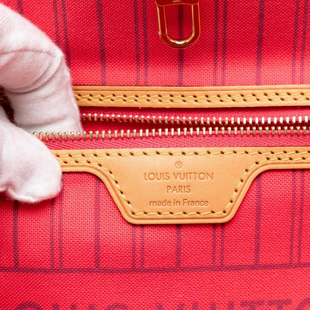Louis Vuitton Neverfull