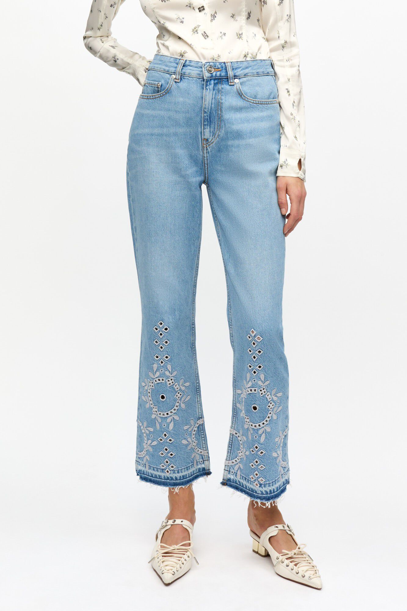 Broderie Anglaise Denim Betzy Cropp