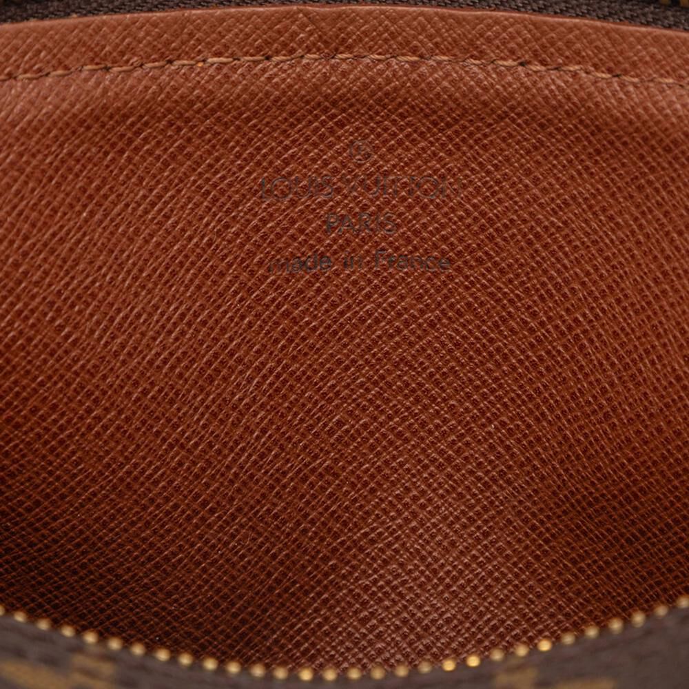 Louis Vuitton Papillon