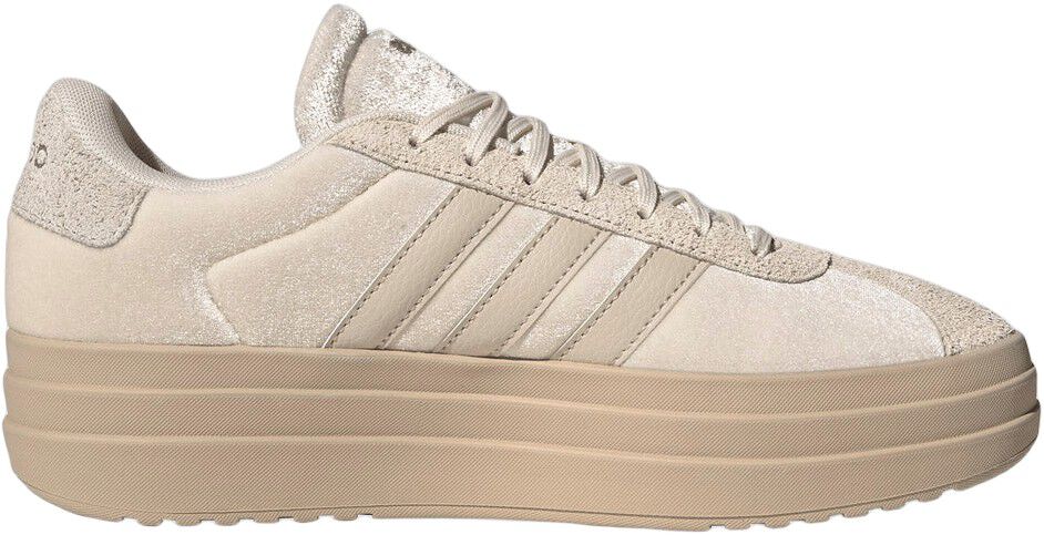 VL Court Bold Sneakers