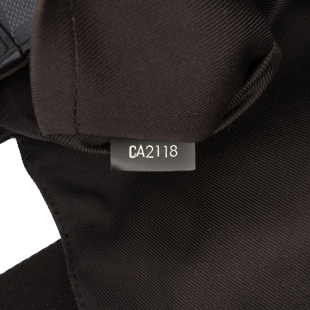 Louis Vuitton Shoulder Bags