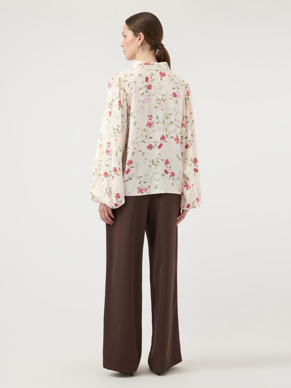 YASASINA LS SHIRT S. NOOS