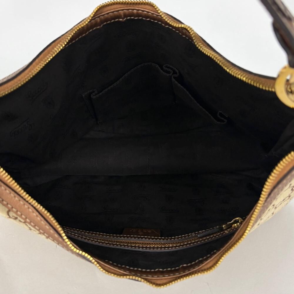 Gucci Shoulder Bag