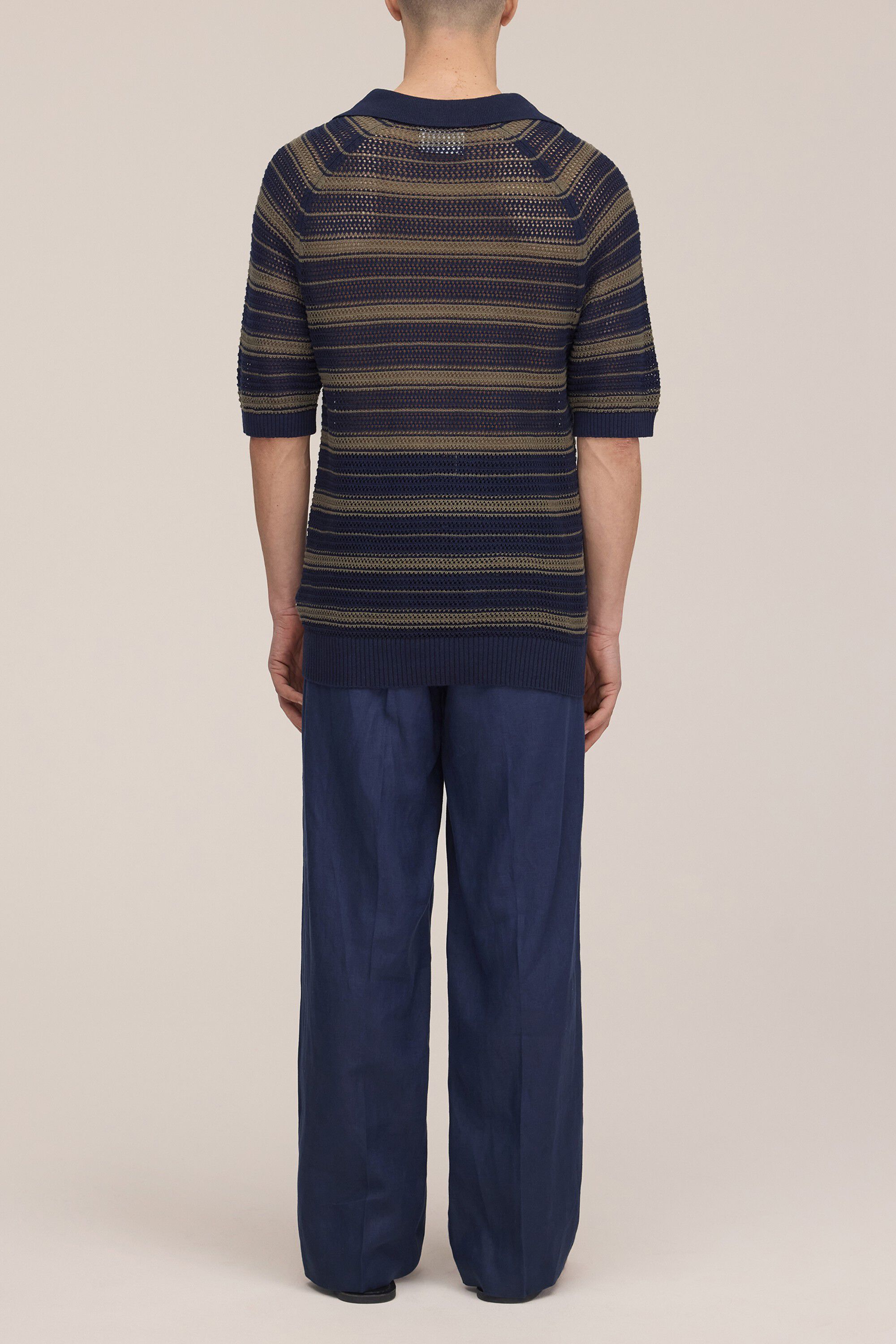 Cale V-neck Polo Knit