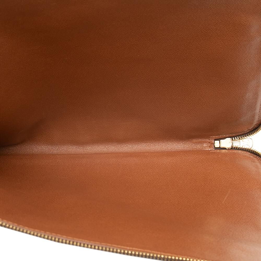 Louis Vuitton Poche Documents