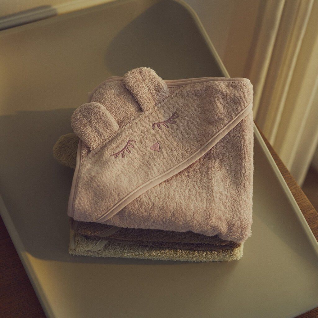 Swaddle Towel Bear