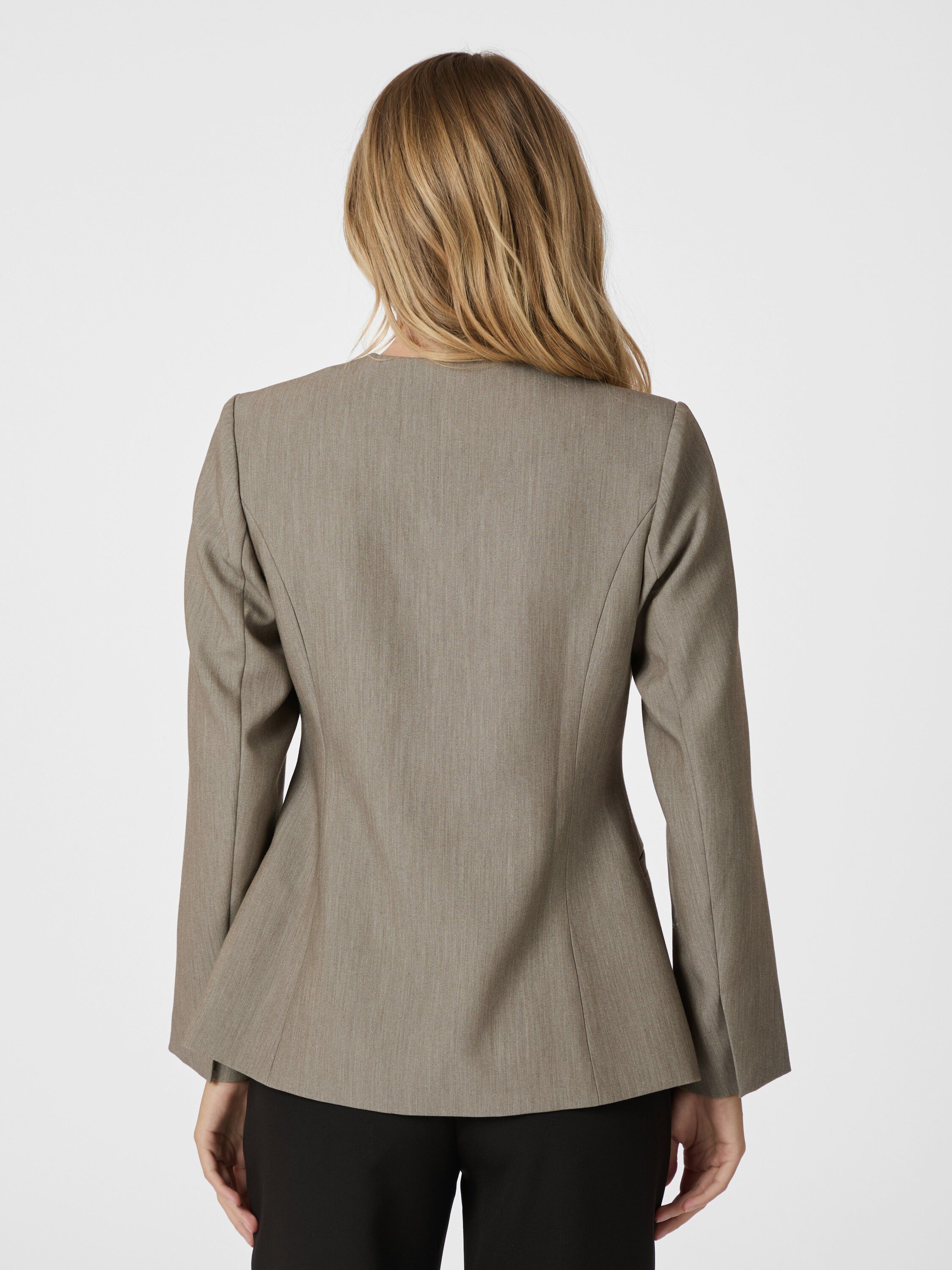 Frillis Fitted Blazer