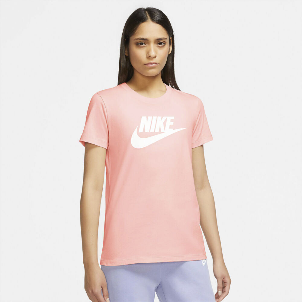 Sportswear Essential T-shirt