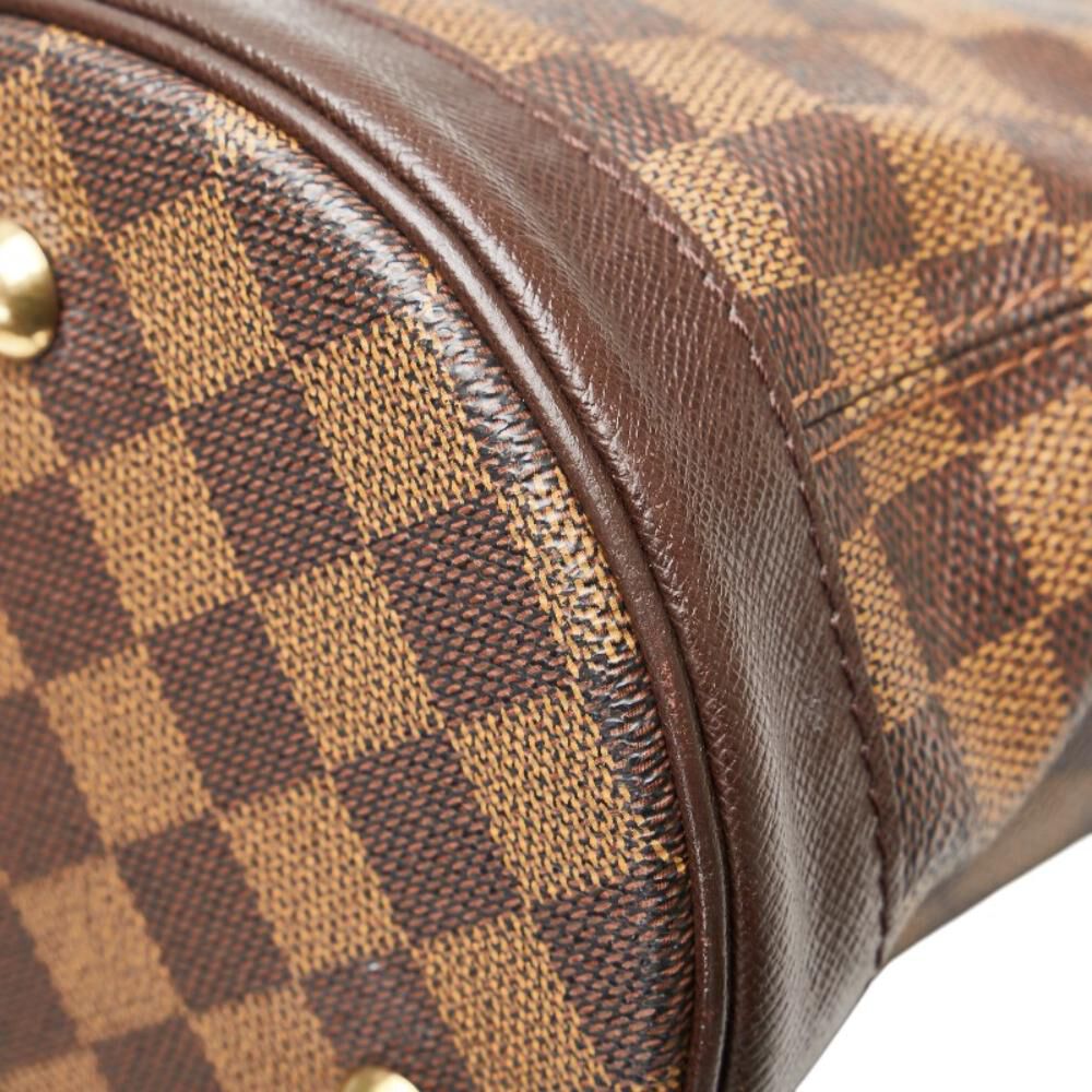 Louis Vuitton Marais